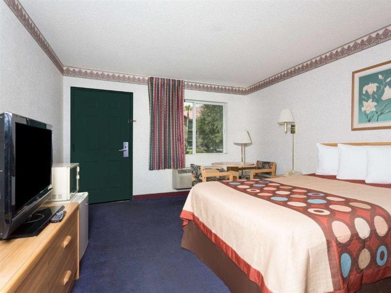 Days Inn By Wyndham Phoenix West Bagian luar foto